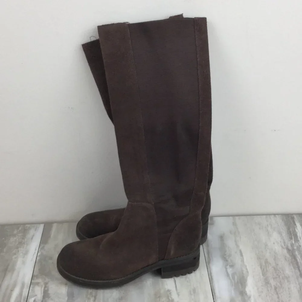 Lisa for Donald J. Pliner Chocolate Brown Boots 6